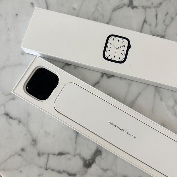 Apple Watch Series 7 GPS+Cellular (45mm) in Midnight Aluminum (Choose your band)